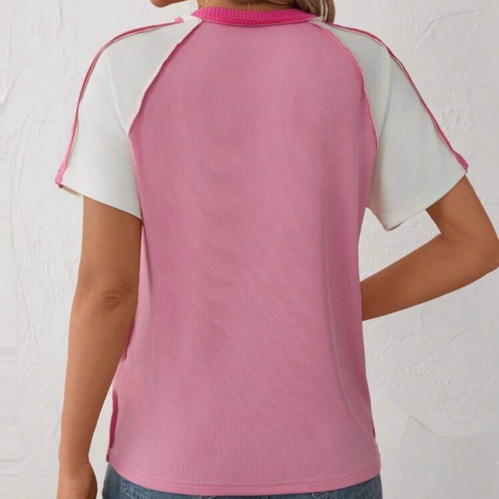 ⭐️Pink V-Neck Women's Top - Picture 2 of 2